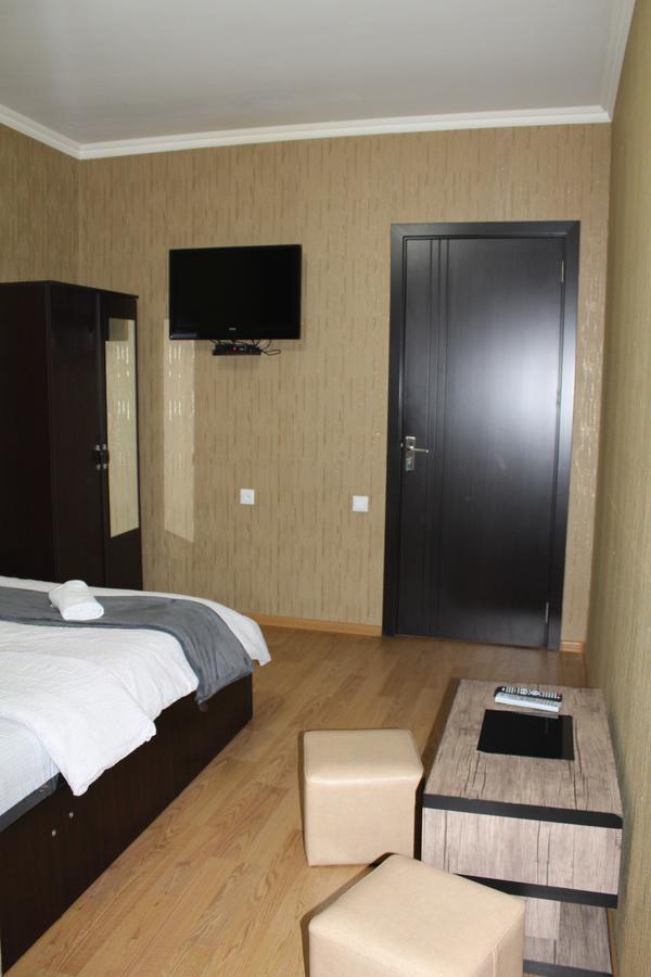 Hotel Elegant Tbilisi Exterior foto