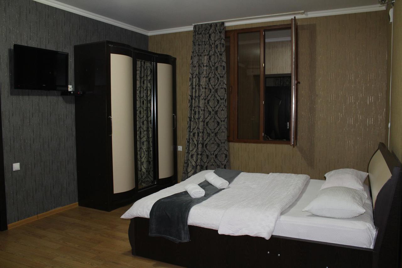 Hotel Elegant Tbilisi Exterior foto